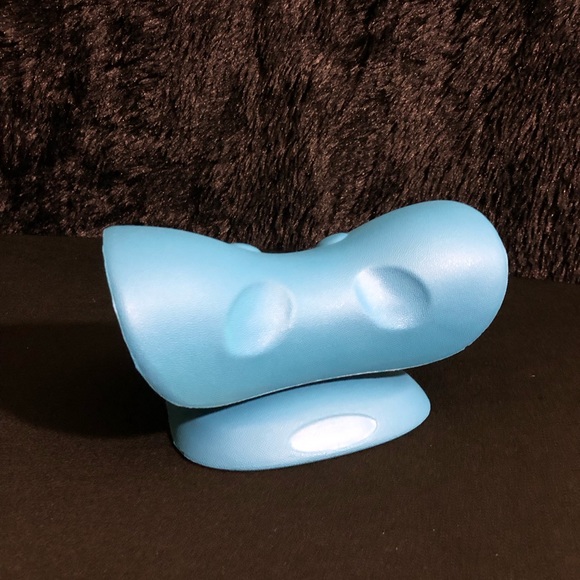 Neck and Shoulder Relaxer, Chiropractic Pillow, Spinal Realignment, Yoga - Picture 16 of 16